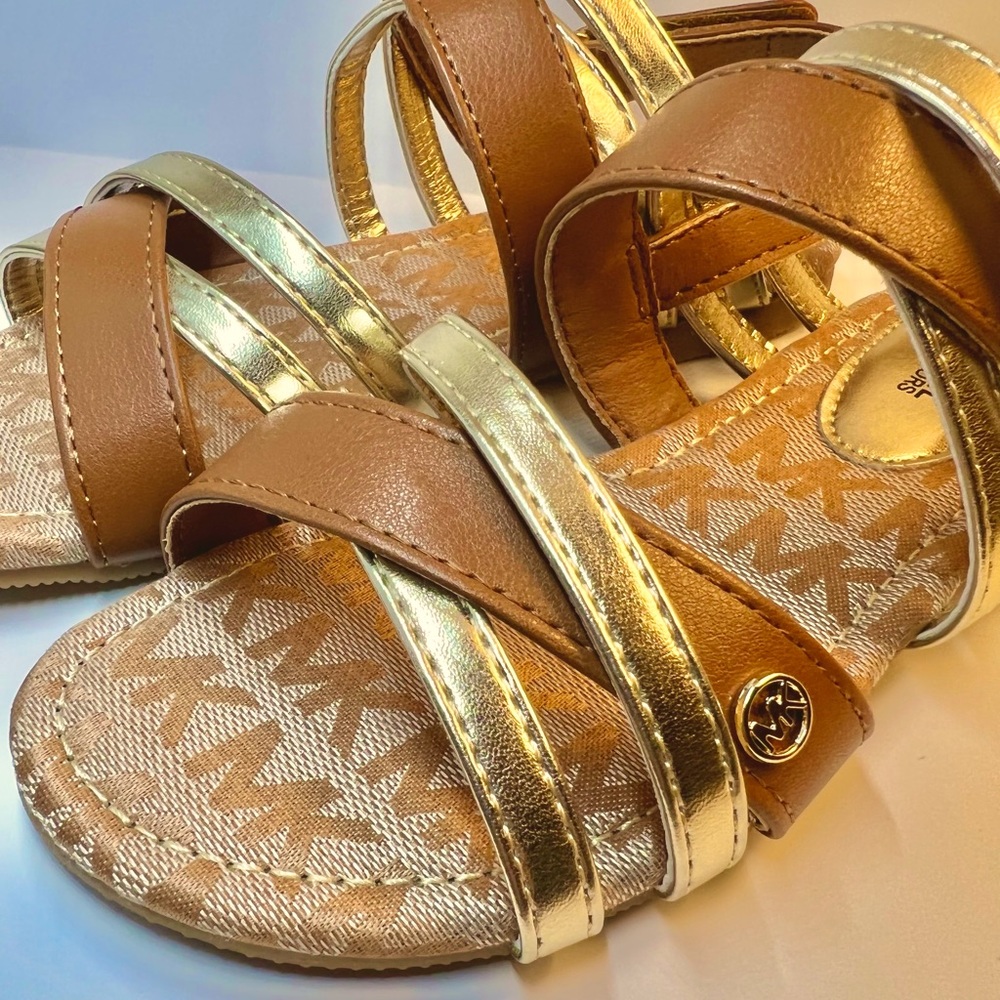 Michael Kors | Girl’s Sandals | Size: 1 | Gold & Brown